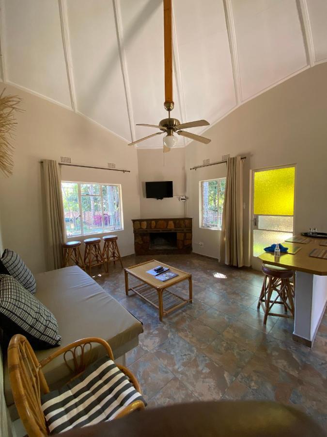Magoebaskloof Mountain Lodge Тзанеен Екстериор снимка