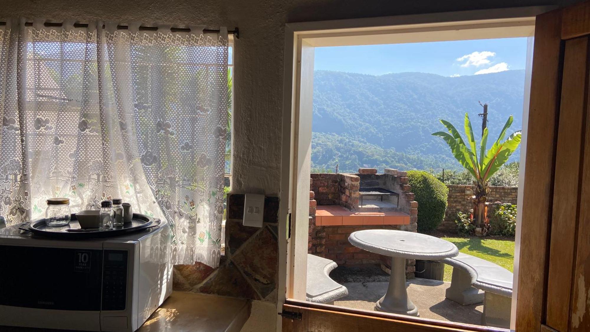 Magoebaskloof Mountain Lodge Тзанеен Екстериор снимка